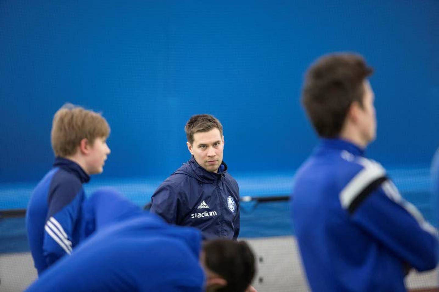 Jalkapallovalmentajia